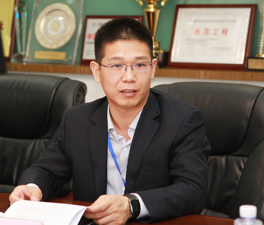 华体会(中国)总经理祝建明主持调研工作会议