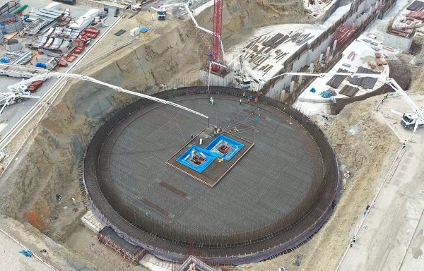 02、3#欧罗仓基础底板钢筋绑扎.jpg 02、3#欧罗仓基础底板钢筋绑扎.jpg