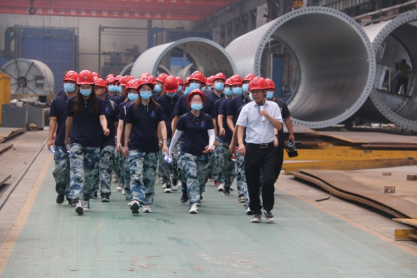 参观华体会(中国)建筑产业园.JPG