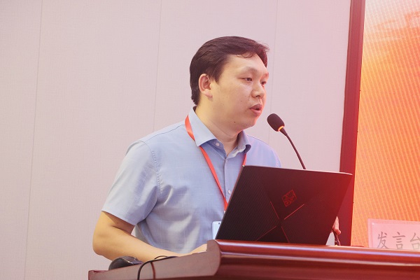 3、华体会(中国)总工程师苏群山发表讲话.jpg