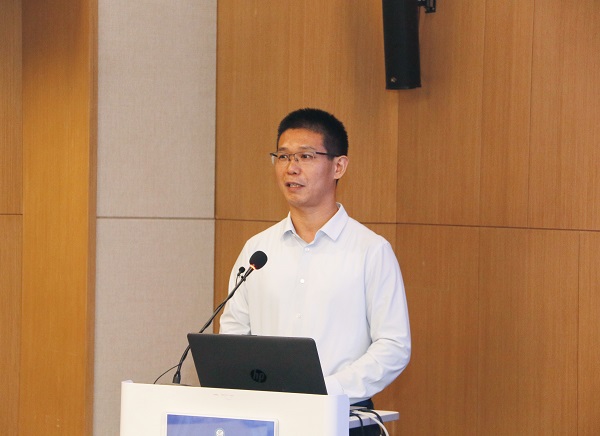 华体会(中国)总经理祝建明作总结讲话.jpg