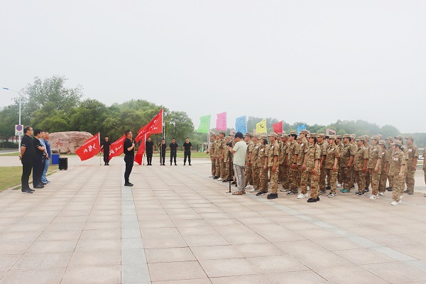 华体会(中国)2022年度新员工入职培训开营仪式现场.jpg