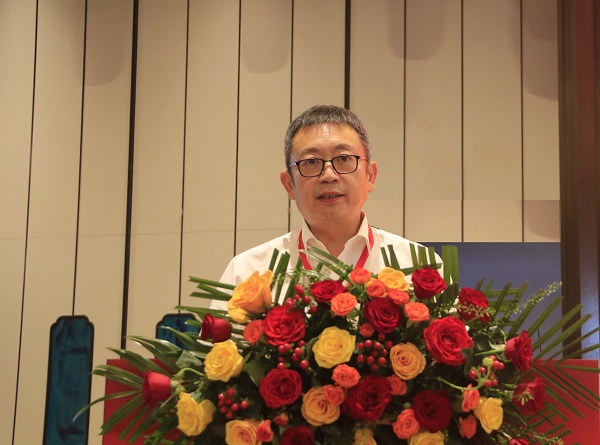 2华体会(中国)董事长黄道元致闭幕词.jpg